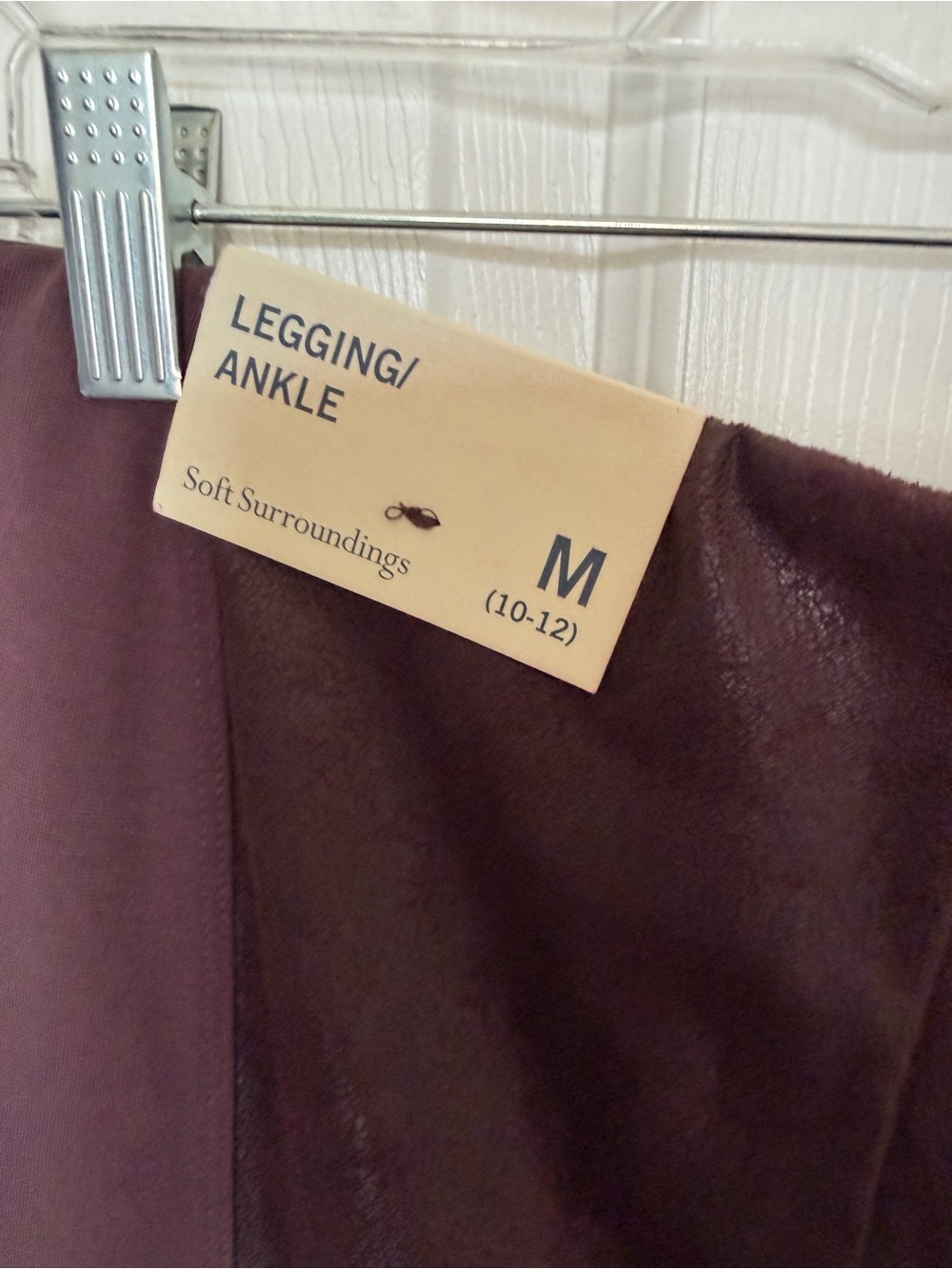 Soft Surroundings Mixed Media Faux Leather Ankle Leggings deep plum/burgundy M - Picture 4 of 8